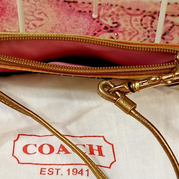 Coach Legacy Stripe Satin Wristlet EUC - Picture 10 of 11